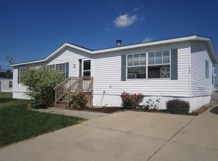 4295 Scarborough Ct, Wayland, MI 49348