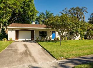 3005 Chase Cir, Sarasota, FL 34231