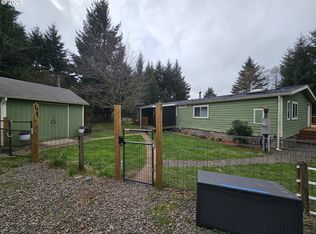 210 Webster Ln, Woodland, WA