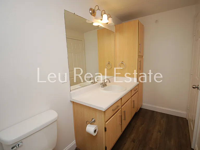703 Gibson Dr #1212 — Photo 9