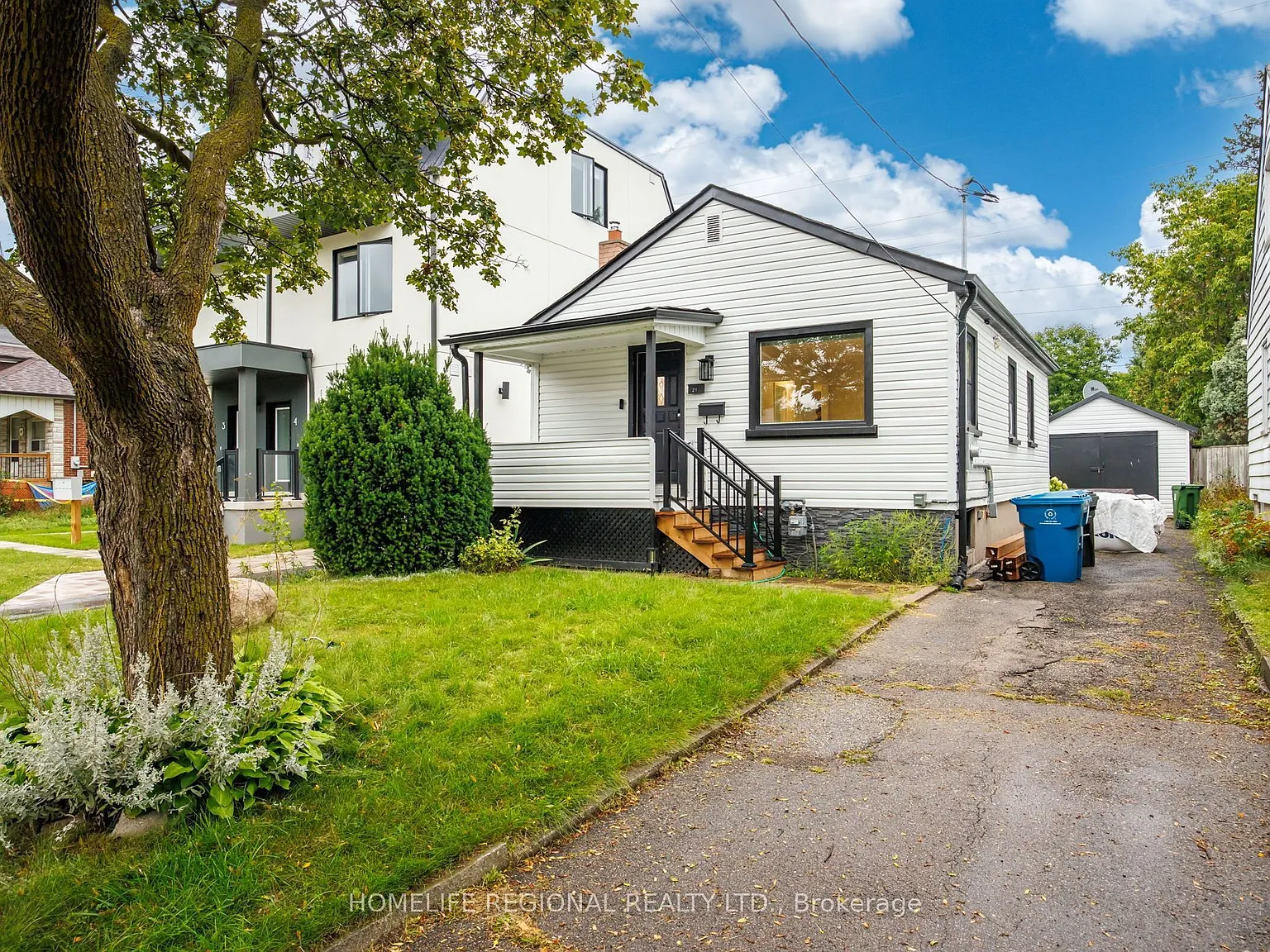 2 bed, $2,700 — Photo 2