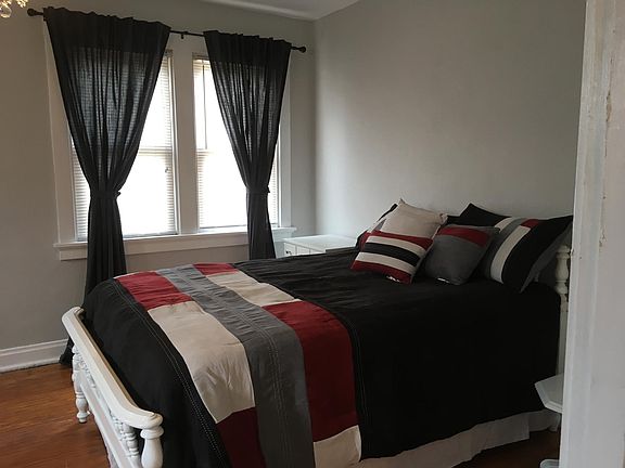 4th image of 7702 Thomas Ave