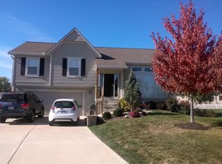 20542 W 201st St, Spring Hill, KS 66083