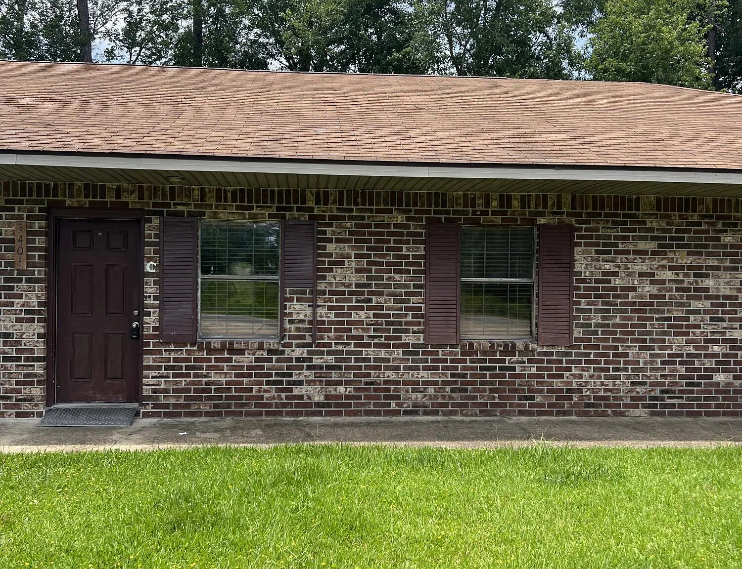 2 bed, 1.0 bath, 767 sqft, $895 — Photo 1