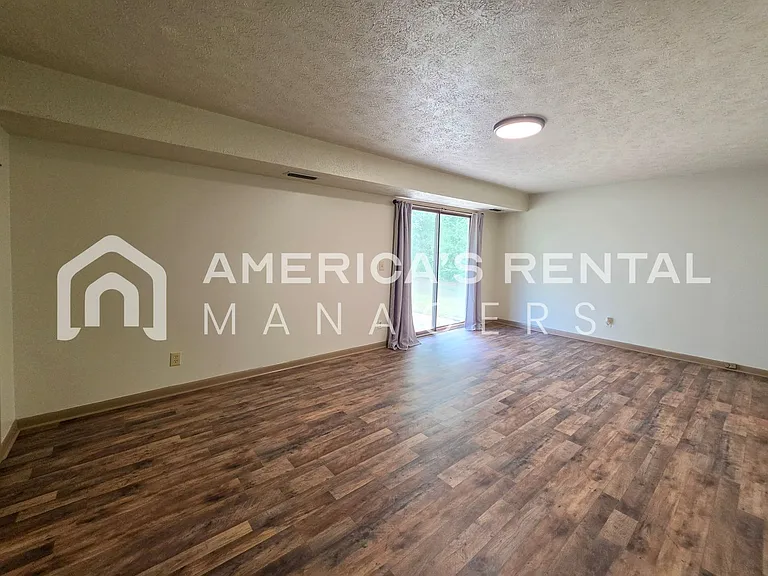 3100 Apple Valley Ln — Photo 26