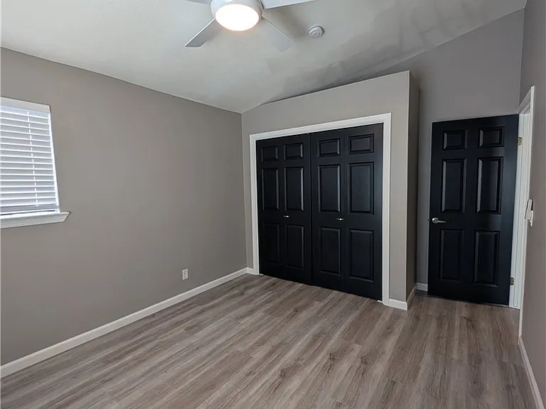 132 Limerick Ln — Photo 17