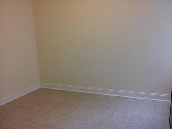 5th image of 9 Gifford Ave APT 507