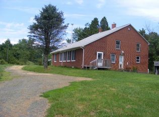 427 Deharts Store Rd SW, Meadows Of Dan, VA 24120