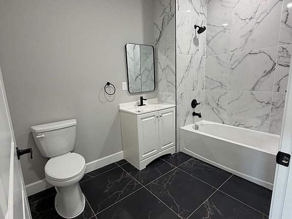 4th image of 168-170 Fair St #202