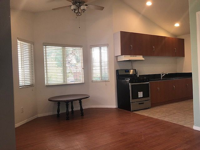 1st image of 2857 Luna Ave #B