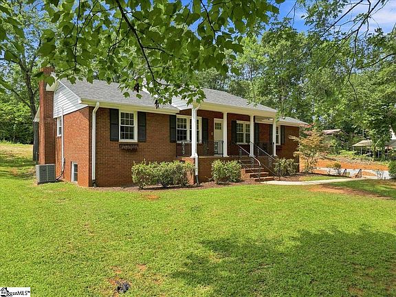 2nd image of 149 Coldstream Dr