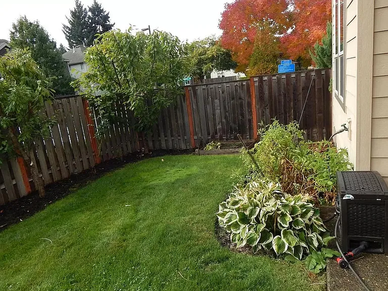 6344 NE Meadowgate Ct — Photo 3