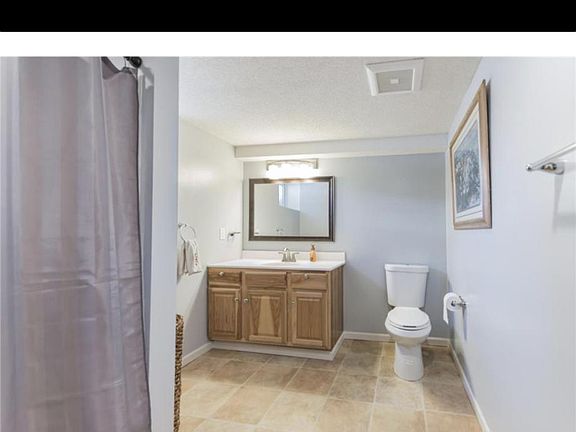 5th image of 7133 Jersey Ave N