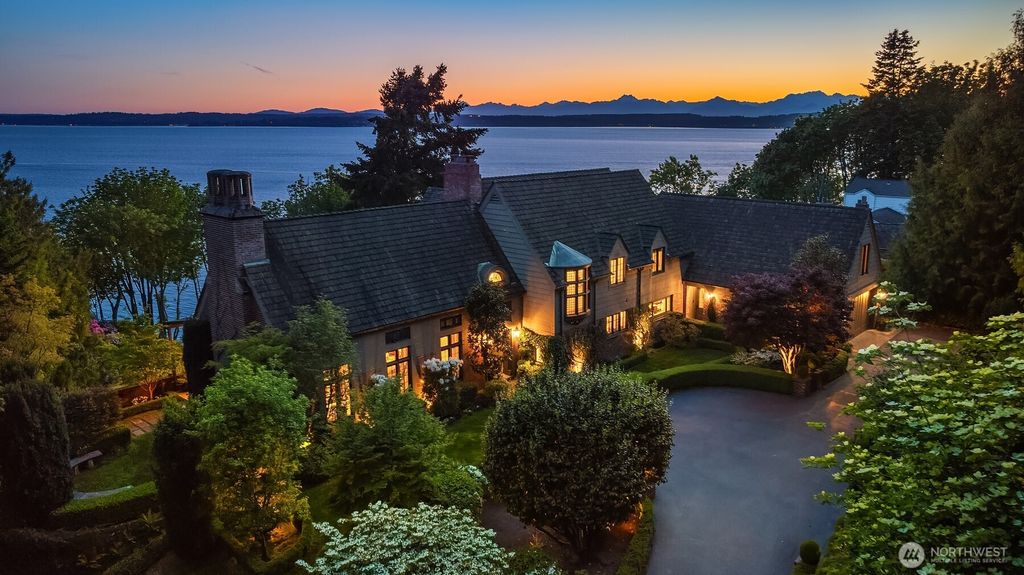 4701 W Ruffner Street, Seattle, WA 98199 home