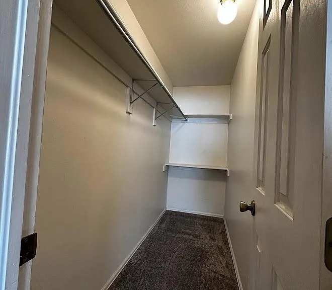 1/2 Colorado Ave — Photo 8