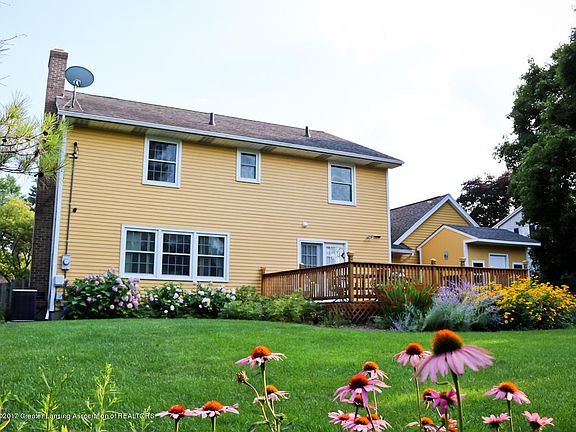 4th image of 2128 Riverwood Dr