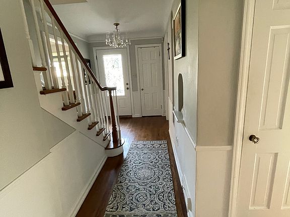 2nd image of 381 Chalfonte Ave