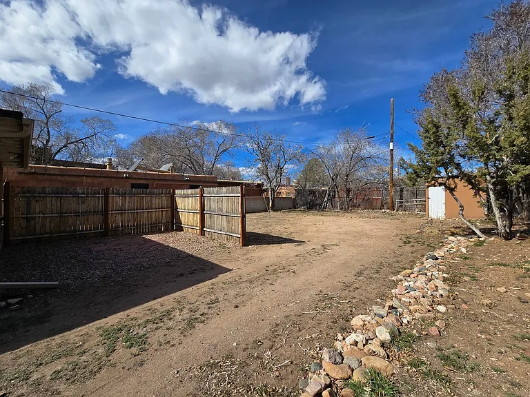 739 Montez Pl — Photo 15