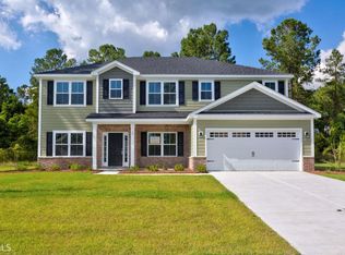 37 Timberland Cir, Richmond Hill, GA 31324