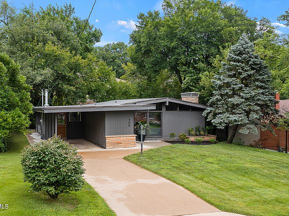2nd image of 408 Crest Dr