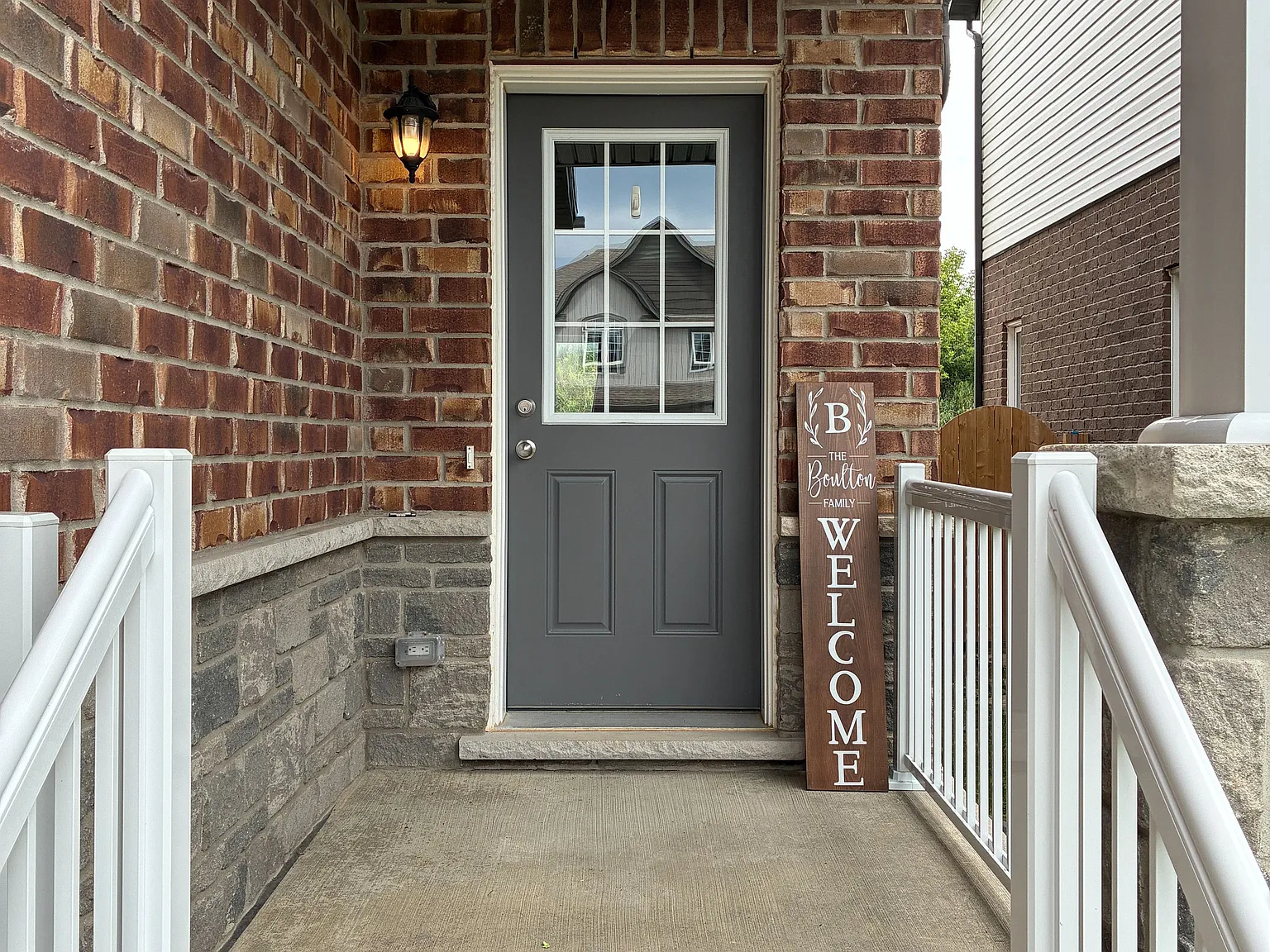 3 bed, $2,599 — Photo 2