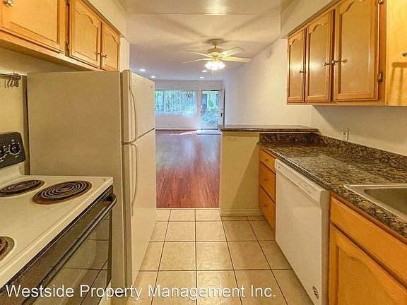 4th image of 12036 Goshen Ave APT 2