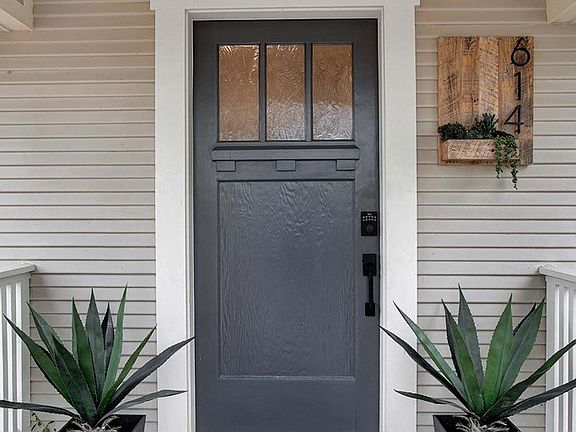 3rd image of 614 Fulton St