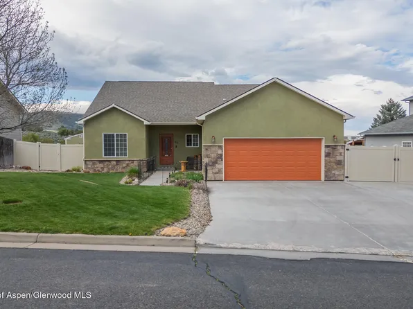 88 Eagle Ridge Dr, Parachute, CO 81635