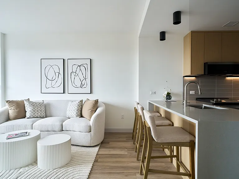 44-14 Douglaston Pkwy #3B — Photo 4