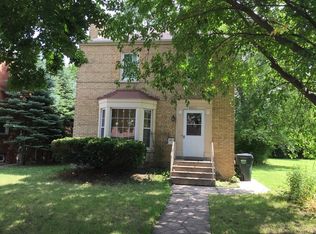 3835 W Estes Ave, Lincolnwood, IL 60712
