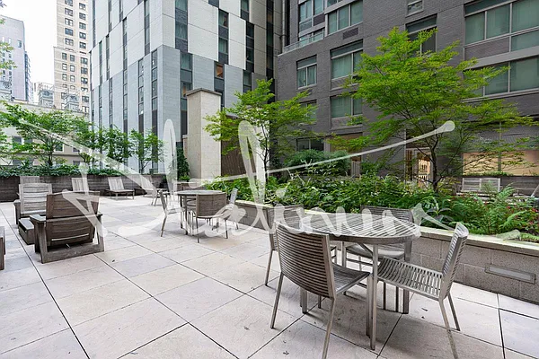 Rented by Platinum Properties | media 14