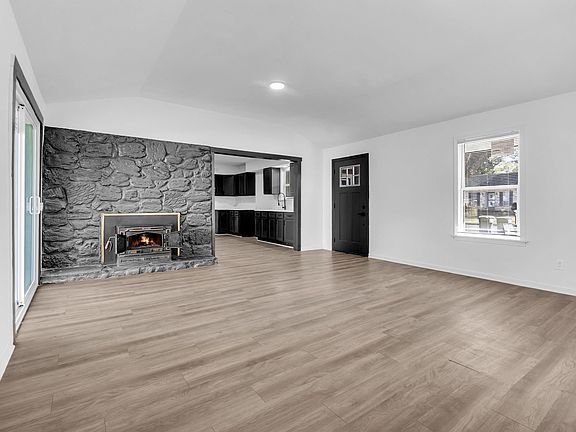 5th image of 6336 Limewood Ave