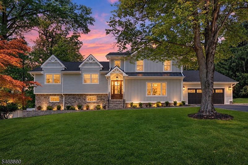 1st image of 51 Brookside Ter