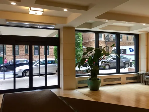 225 East 70th Street image 1 of 2