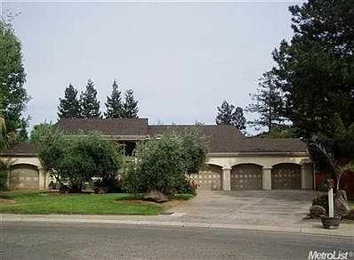 1st image of 9600 Allende Ln