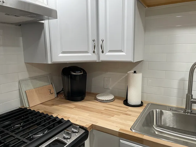 7 Pasadena Rd #B — Photo 10