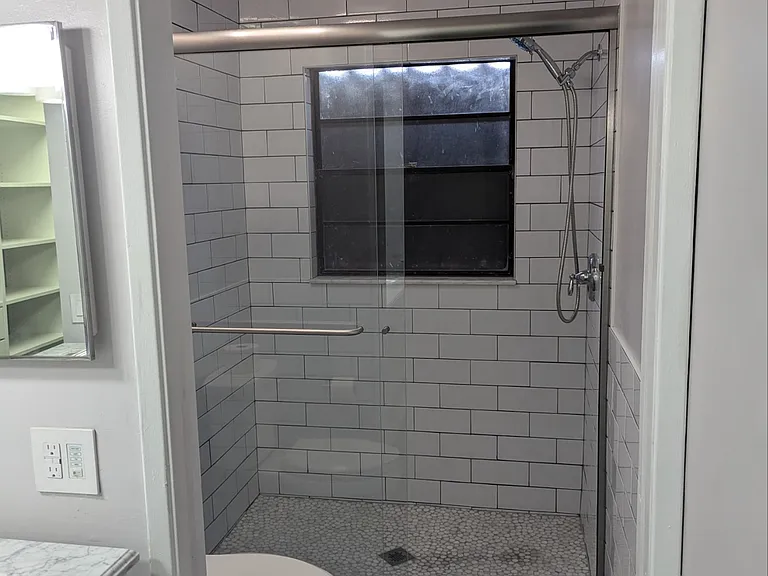 22425 Thousand Pines Ln — Photo 37