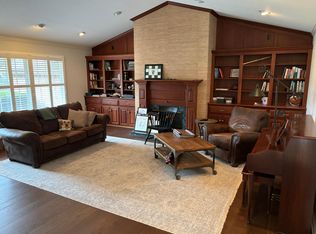 2238C Foxden Dr #C, Salem, OH 44460