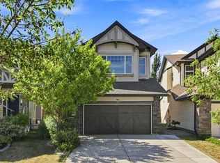 82 E Brightonwoods Grn SE, Calgary, AB T2Z 0V8