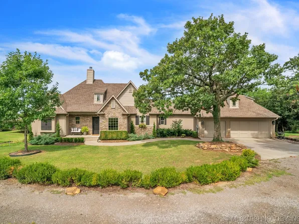 59 Chandler Dr, Sand Springs, OK 74063