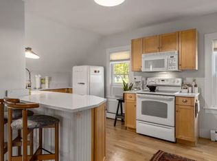217 Austin St #2, Portsmouth, NH 03801