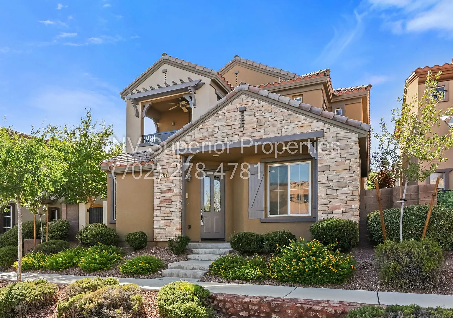 Summerlin Guard gated!! Community pool, Spa, Exercise room, Parks, Security & Tennis Courts — Photo 2