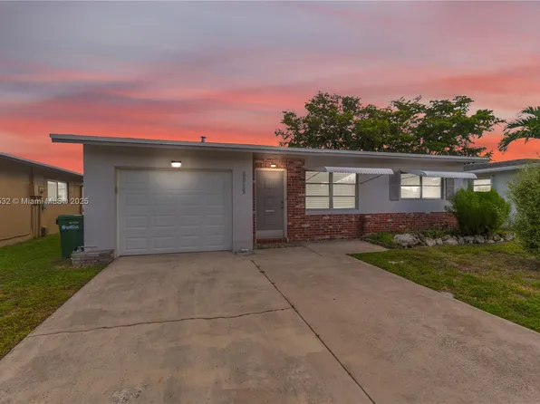 6915 NW 17th St, Pompano Beach, FL 33063