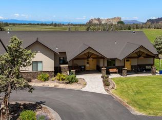 7215 NE 33rd St, Redmond, OR 97756