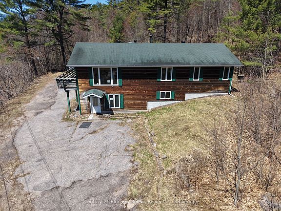 4th image of 119 Moosehead Rd