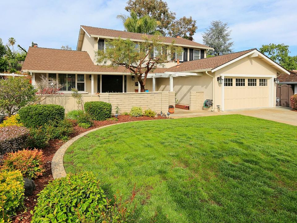 1st image of 6595 Jeremie Dr