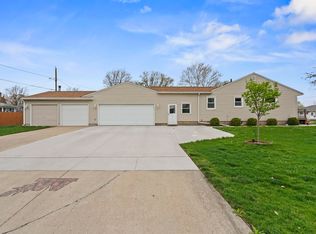 1830 E Mitchell Ave, Waterloo, IA 50702