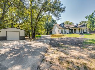 261 Rs County Rd #4261, Emory, TX 75440