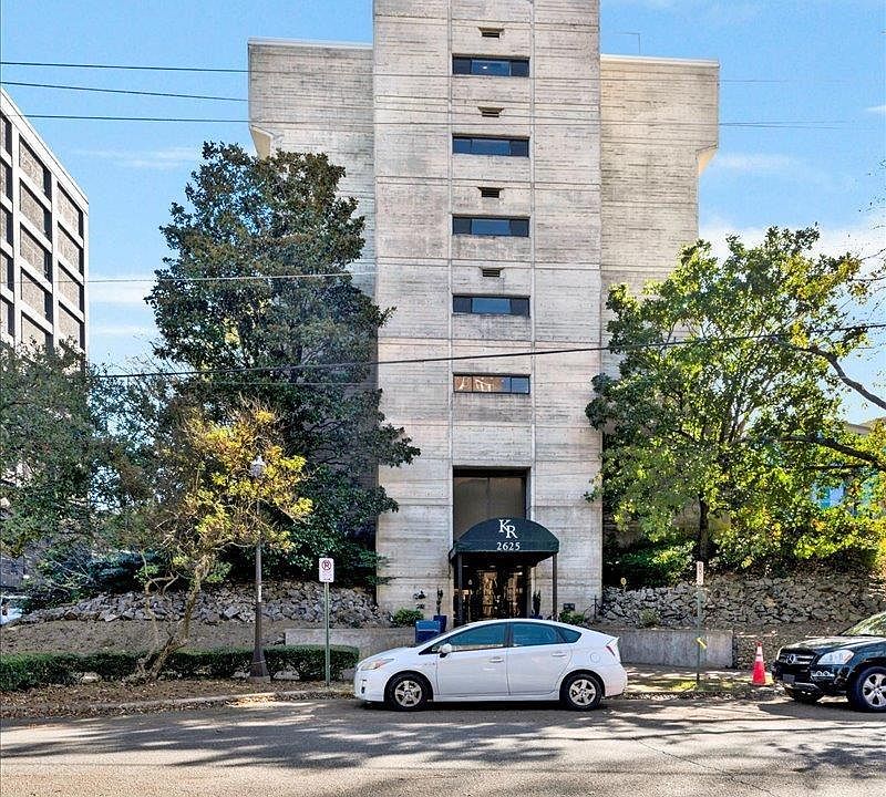 1st image of 2625 Highland Ave S Unit 701