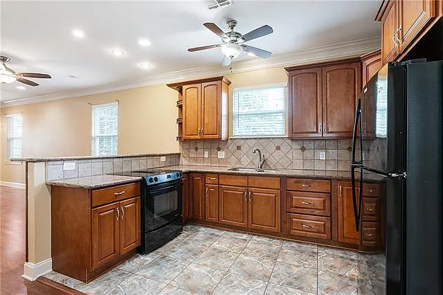 1718 Burdette St #B — Photo 6